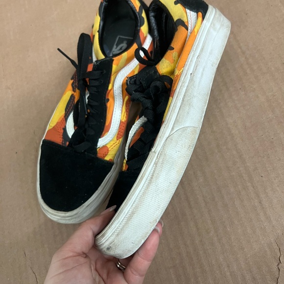 Vans Black / Orange Camo Sneakers Size 9 US - Picture 3 of 8